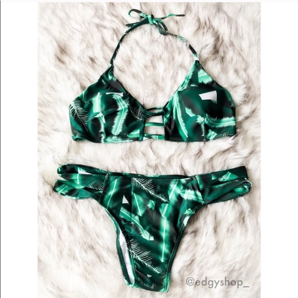 green bikini set - Picture 4 of 4